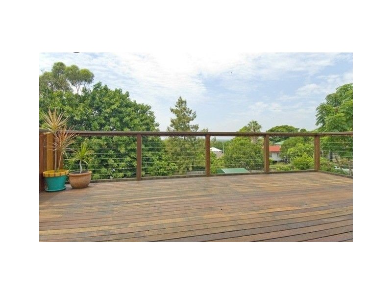 16 Manly Road, Manly QLD 4179