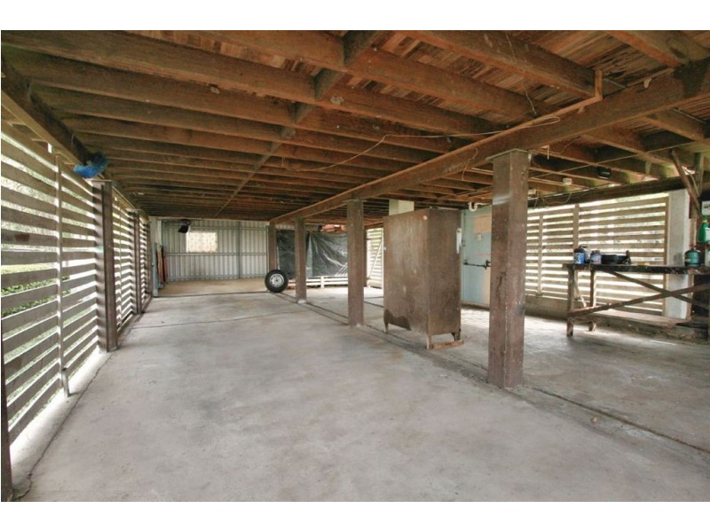 733 New Cleveland Road, Gumdale QLD 4154