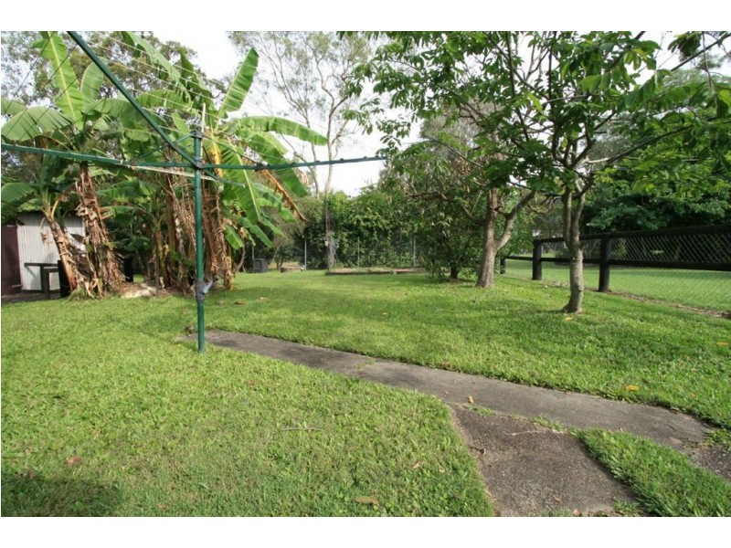 733 New Cleveland Road, Gumdale QLD 4154