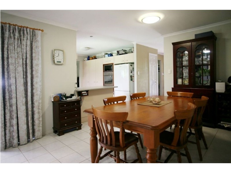 15 St Helena Place, Tingalpa QLD 4173