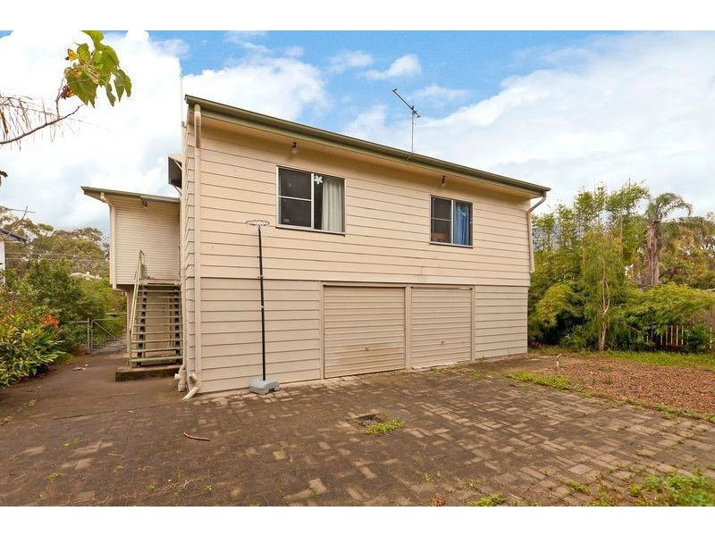 24 Malabar Street, Wynnum West QLD 4178