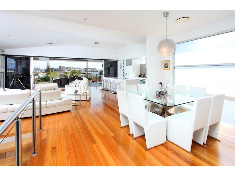 1 Coutts Street, Bulimba QLD 4171
