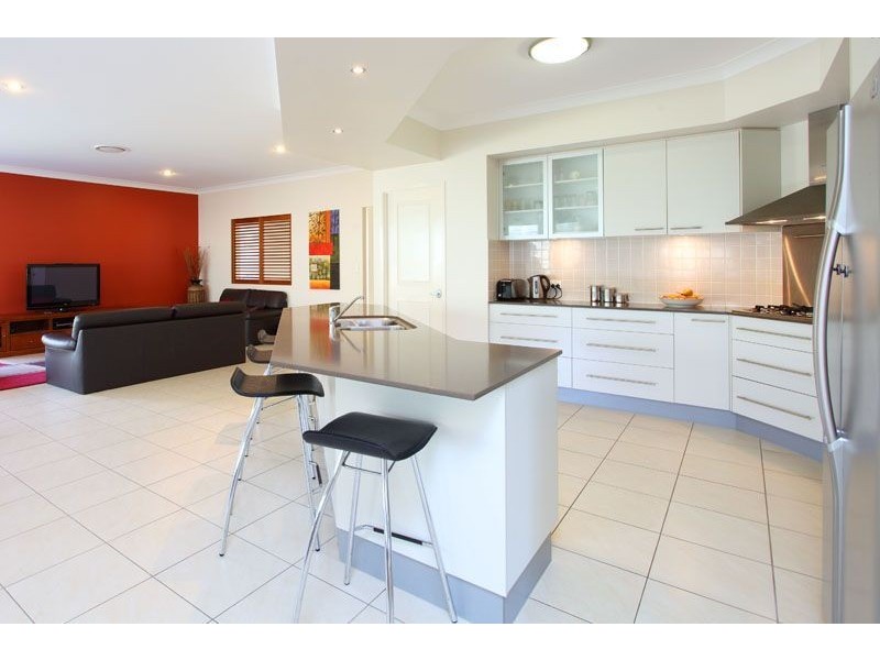 89 Brokenwood Circuit, Tingalpa QLD 4173