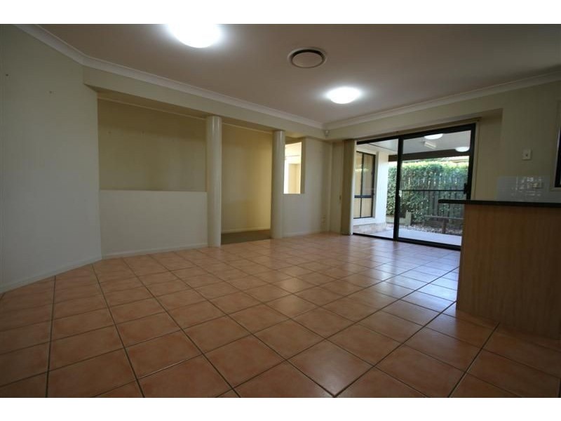 39 Ross Place, Wakerley QLD 4154