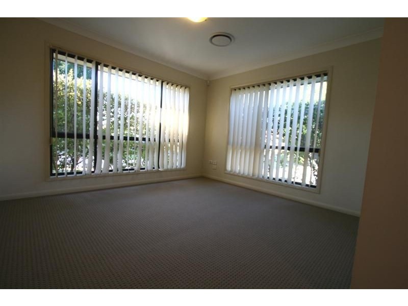 39 Ross Place, Wakerley QLD 4154