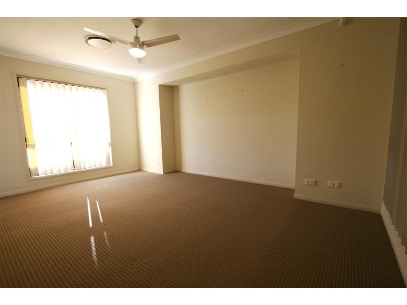 39 Ross Place, Wakerley QLD 4154