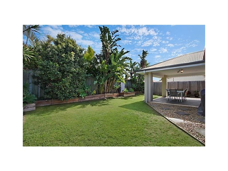 1 Luigina Close, Wakerley QLD 4154