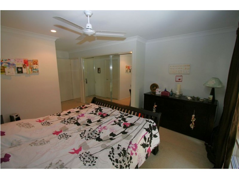 23 Lachlan Drive, Wakerley QLD 4154