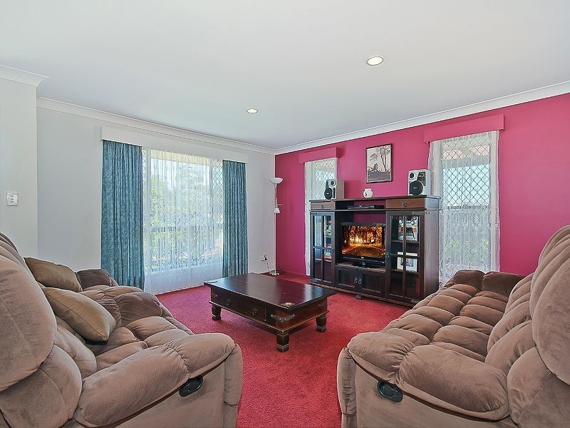 53 Isaacs Way, Wakerley QLD 4154