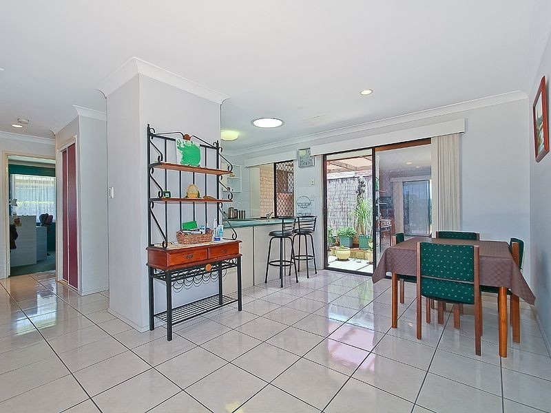 53 Isaacs Way, Wakerley QLD 4154