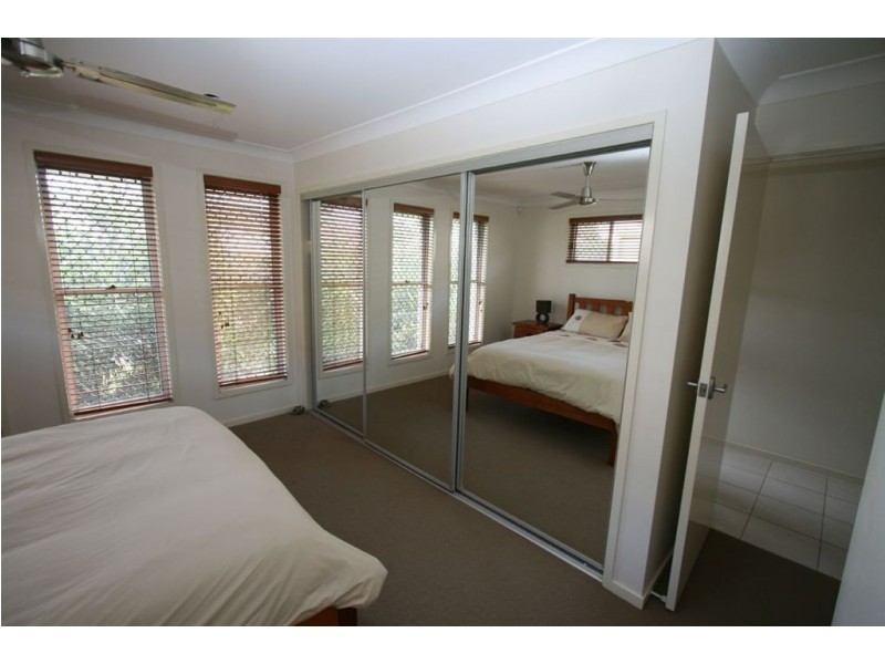 17 Olsen Court, Wakerley QLD 4154