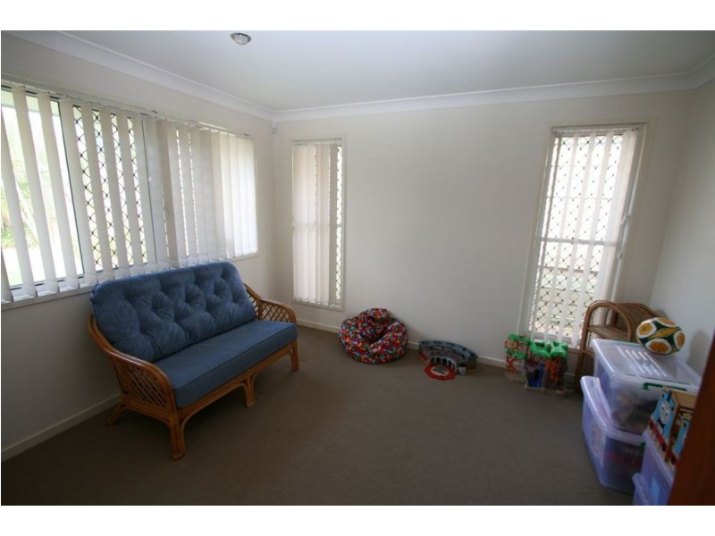 17 Olsen Court, Wakerley QLD 4154