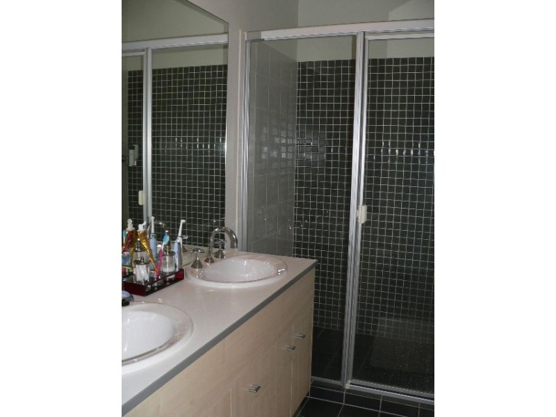48 Mossvale Drive, Wakerley QLD 4154