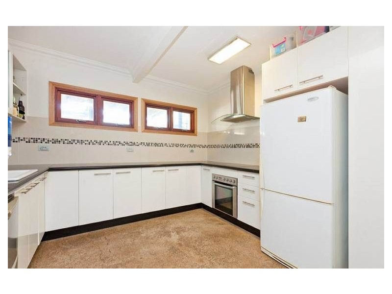 76 Ryder Street, Wynnum QLD 4178