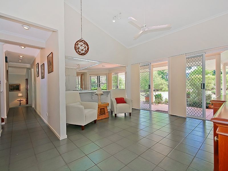 9 Tuna Street, Manly West QLD 4179