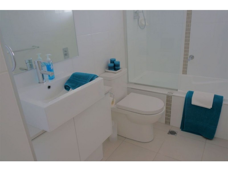 52 Dibar Street, Wynnum QLD 4178