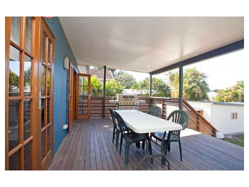 76 Ryder Street, Wynnum QLD 4178