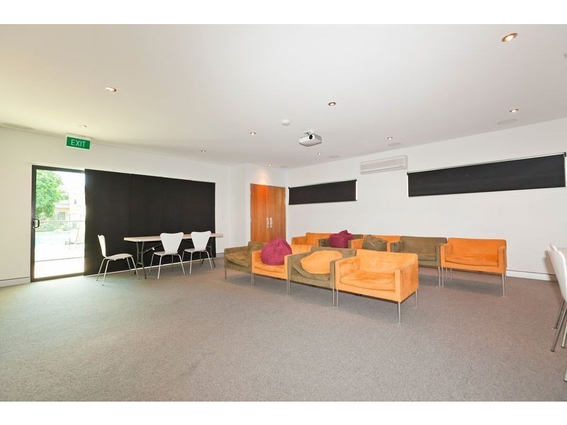 155/16 Surbiton, Carindale QLD 4152
