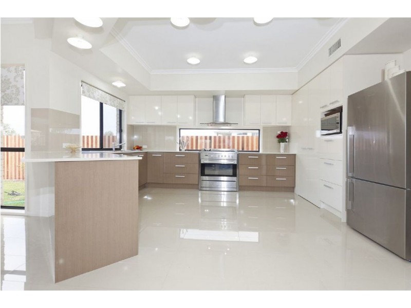 11 Nile Close, Wakerley QLD 4154