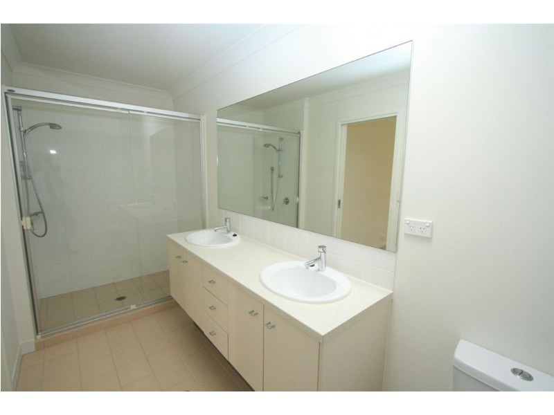 59 Torrens Crescent, Wakerley QLD 4154