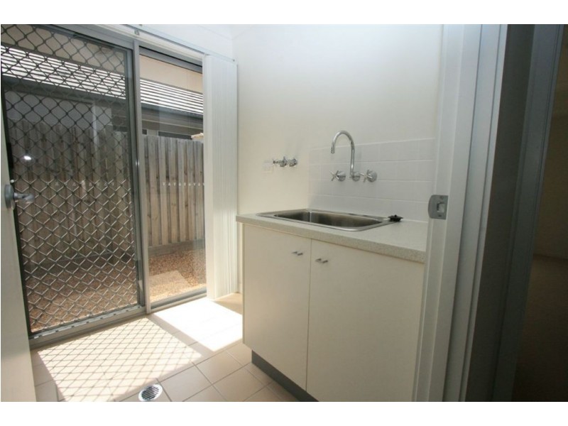 59 Torrens Crescent, Wakerley QLD 4154