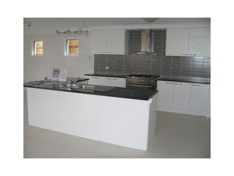 16 Wassell Road, Wynnum QLD 4178