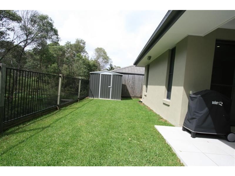 25 Worchester Crescent, Wakerley QLD 4154
