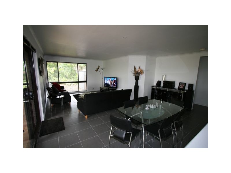 14 Foliage Court, Shailer Park QLD 4128