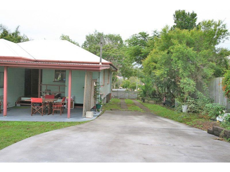 106 Hindes Street, Lota QLD 4179