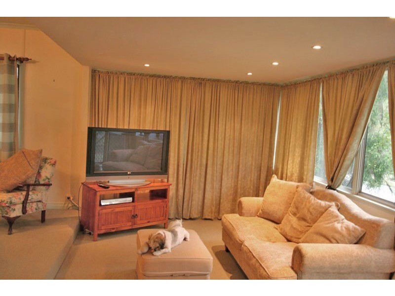 106 Hindes Street, Lota QLD 4179