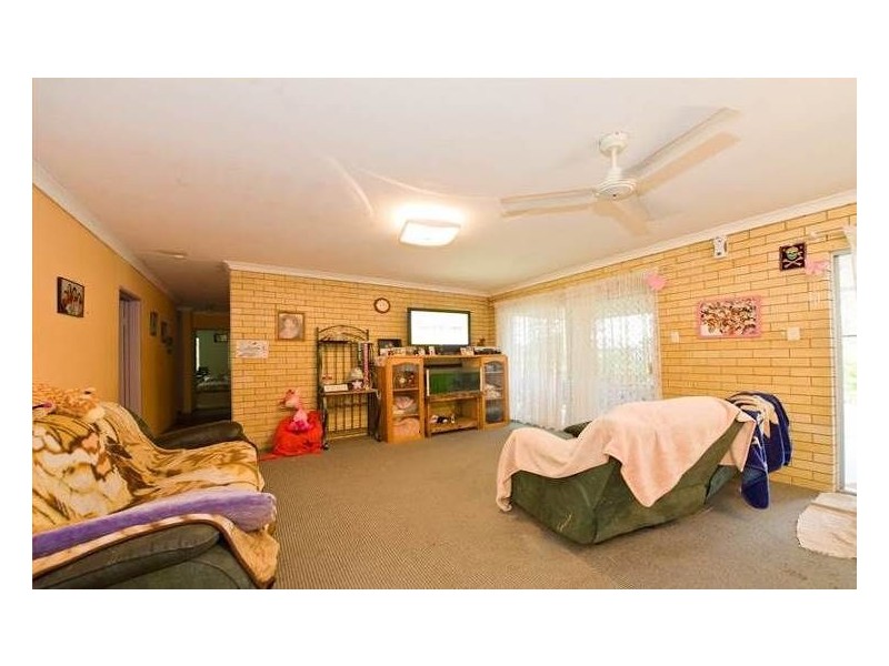 519 New Cleveland Road, Gumdale QLD 4154