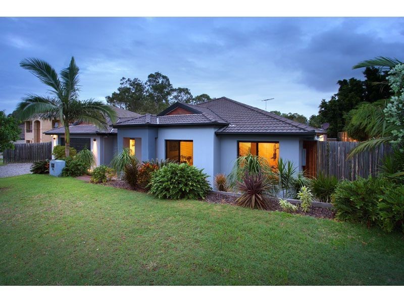 34 Sylvateere Crescent, Wakerley QLD 4154