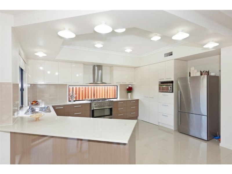 11 Nile Close, Wakerley QLD 4154