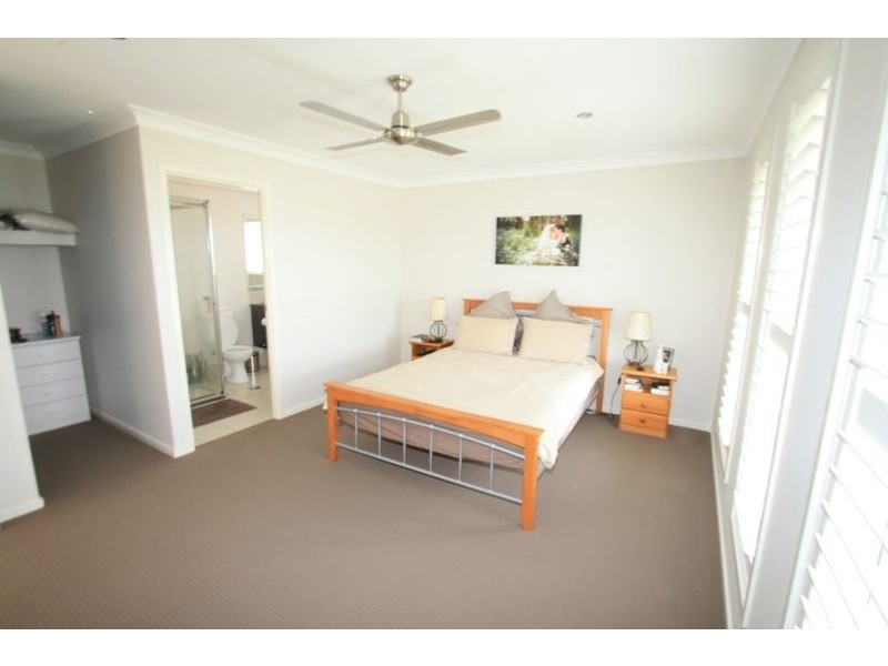29 Foxwood Circuit, Wakerley QLD 4154