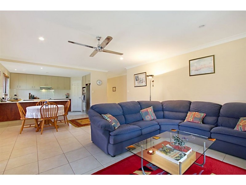 12 Williams Street, Wakerley QLD 4154