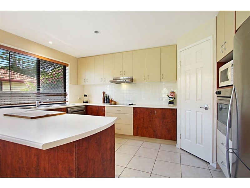 12 Williams Street, Wakerley QLD 4154