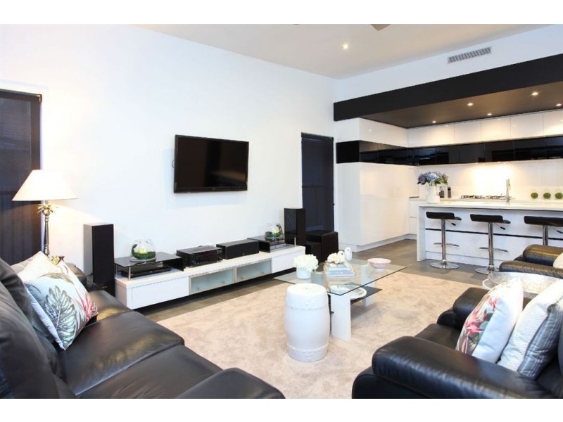 6 Habitat Drive, Wakerley QLD 4154