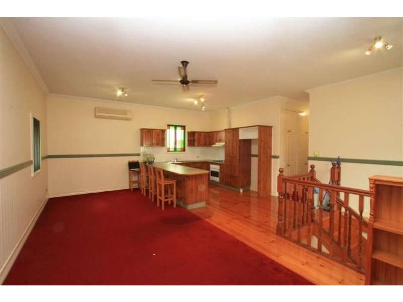 30 Strawberry Road, Manly West QLD 4179