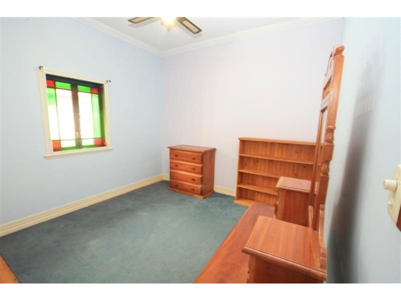 30 Strawberry Road, Manly West QLD 4179