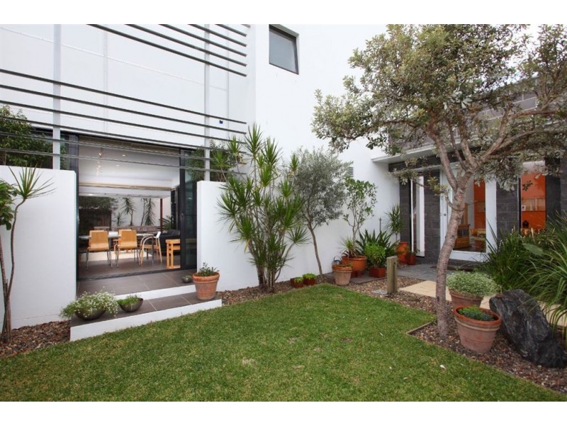 6 Ebb Court, Bulimba QLD 4171