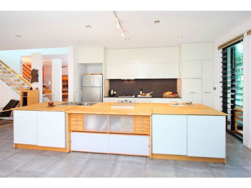 6 Ebb Court, Bulimba QLD 4171