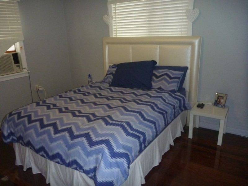 100 Whites Road, Manly West QLD 4179