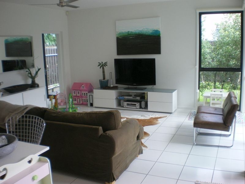 34 Shore Crescent, Bulimba QLD 4171