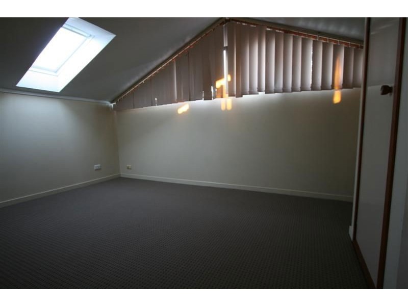 27 Risdon Street, Carindale QLD 4152