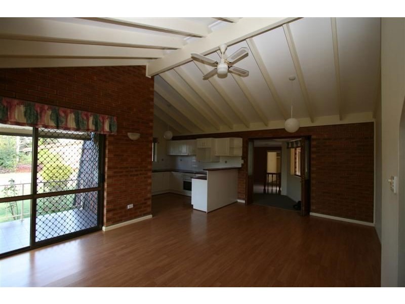 4 Catamaran Street, Manly West QLD 4179