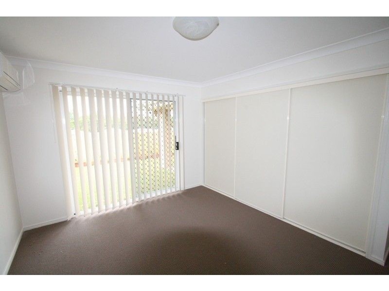 11 Bailey Street, Wakerley QLD 4154