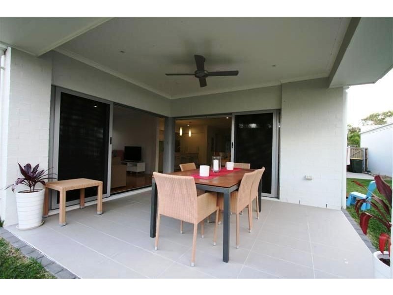 48 Feathertail Place, Wakerley QLD 4154