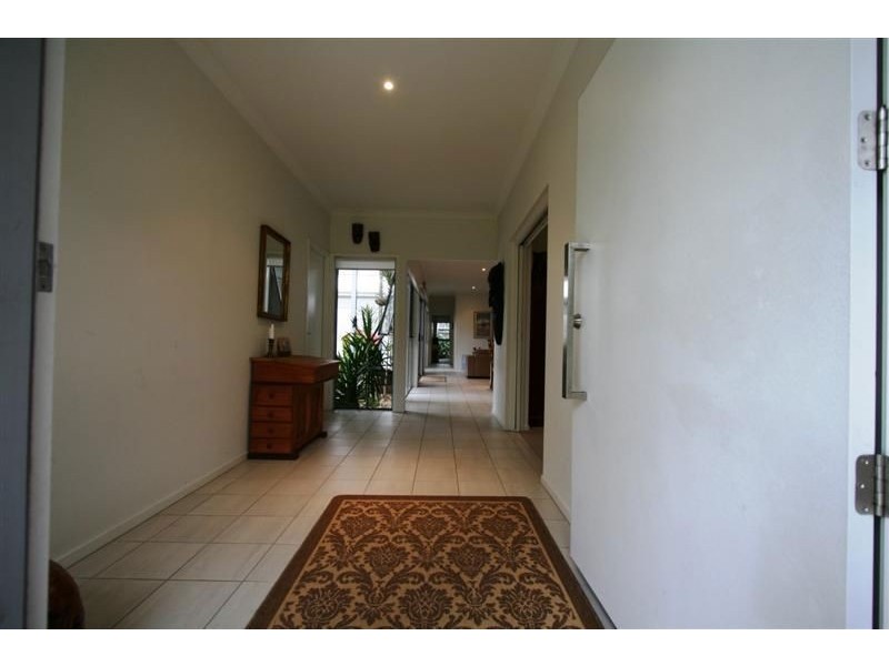 19 Margaret crescent, Wakerley QLD 4154