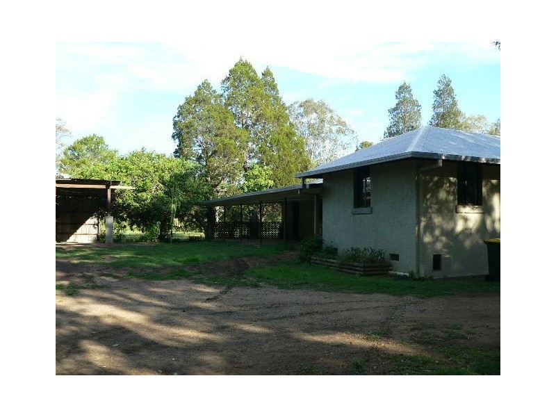 750 London Road, Chandler QLD 4155