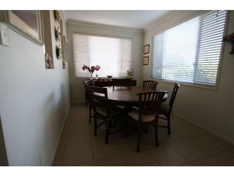 15 Tall Trees Cct, Wakerley QLD 4154